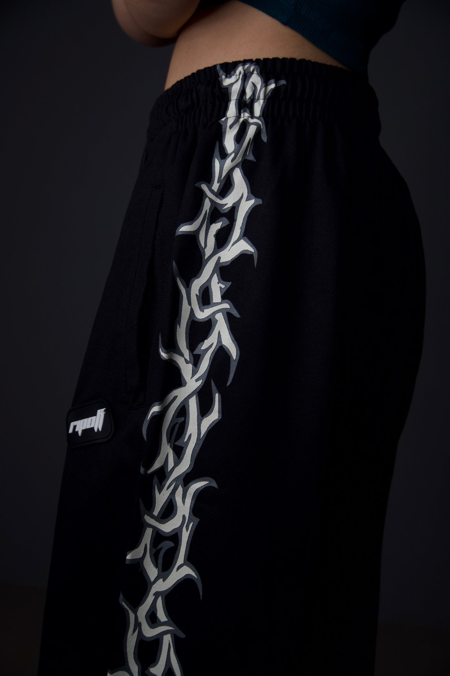 Thorn sweatpants/ Bone