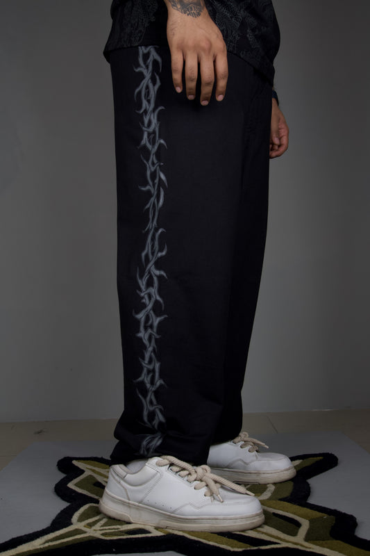 Thorn sweatpants/ Black