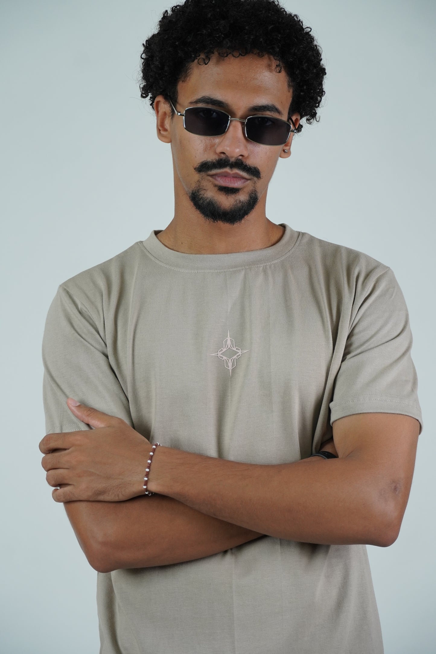Ash Brown tee