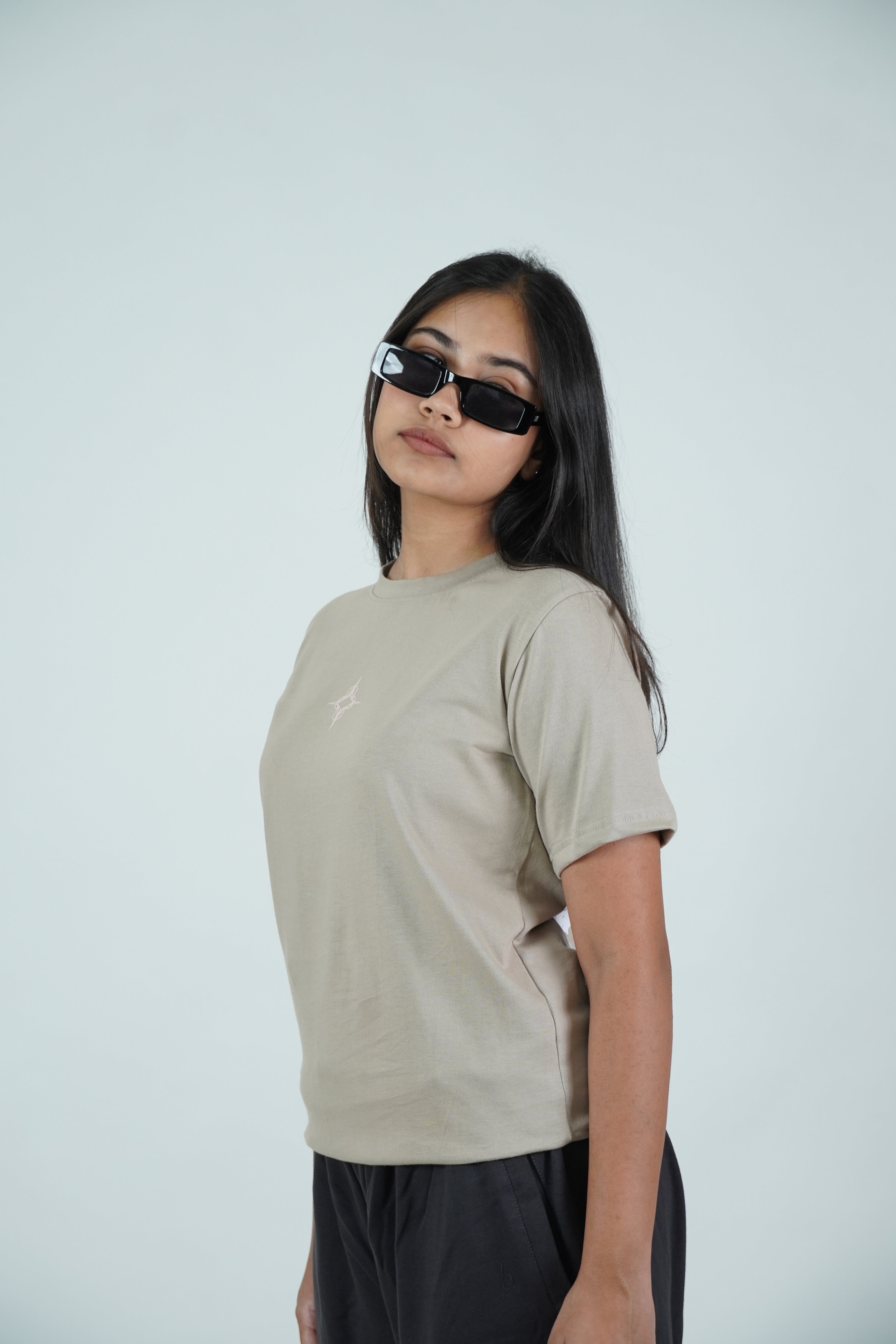 Ash Brown tee