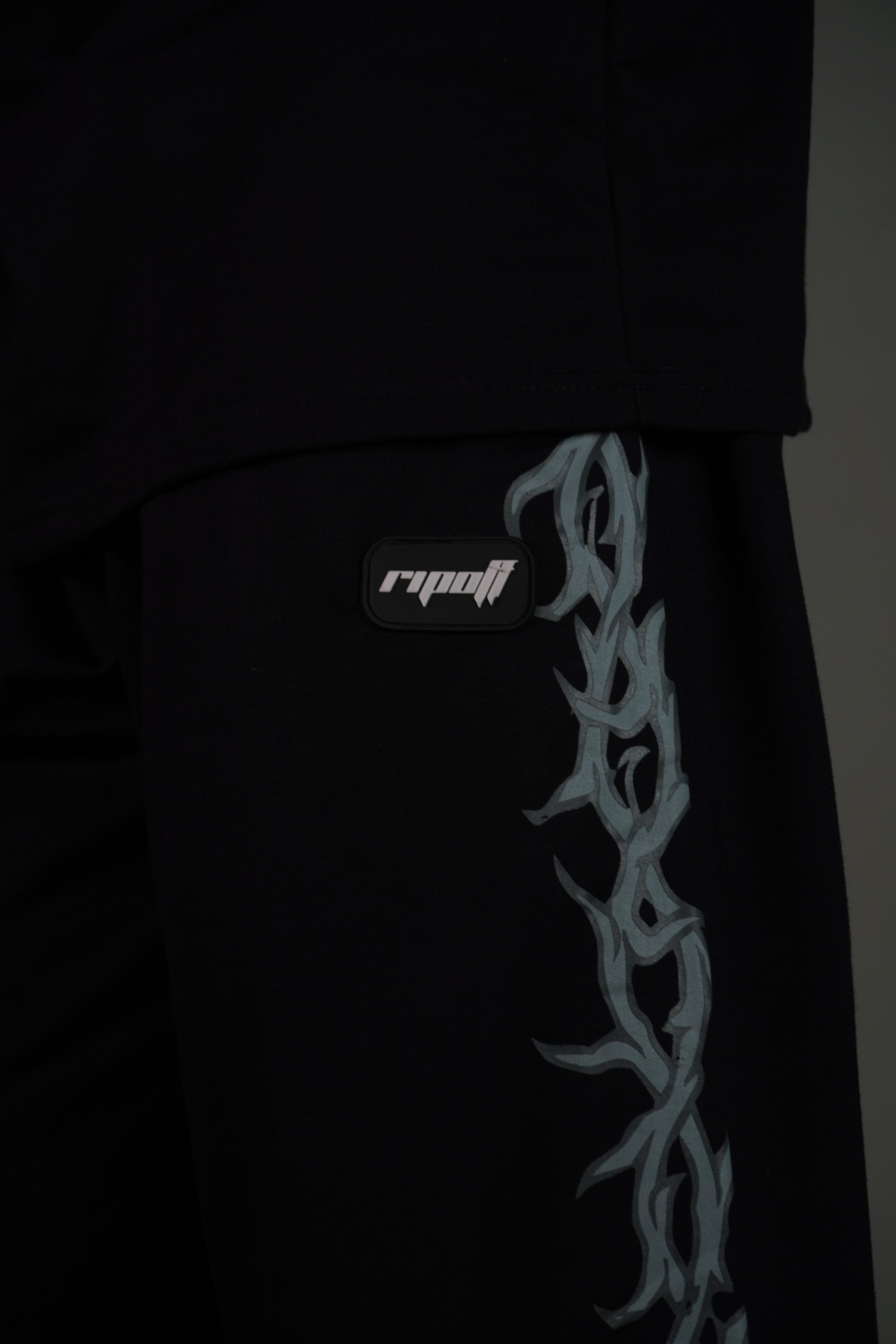 Thorn sweatpants/ Black