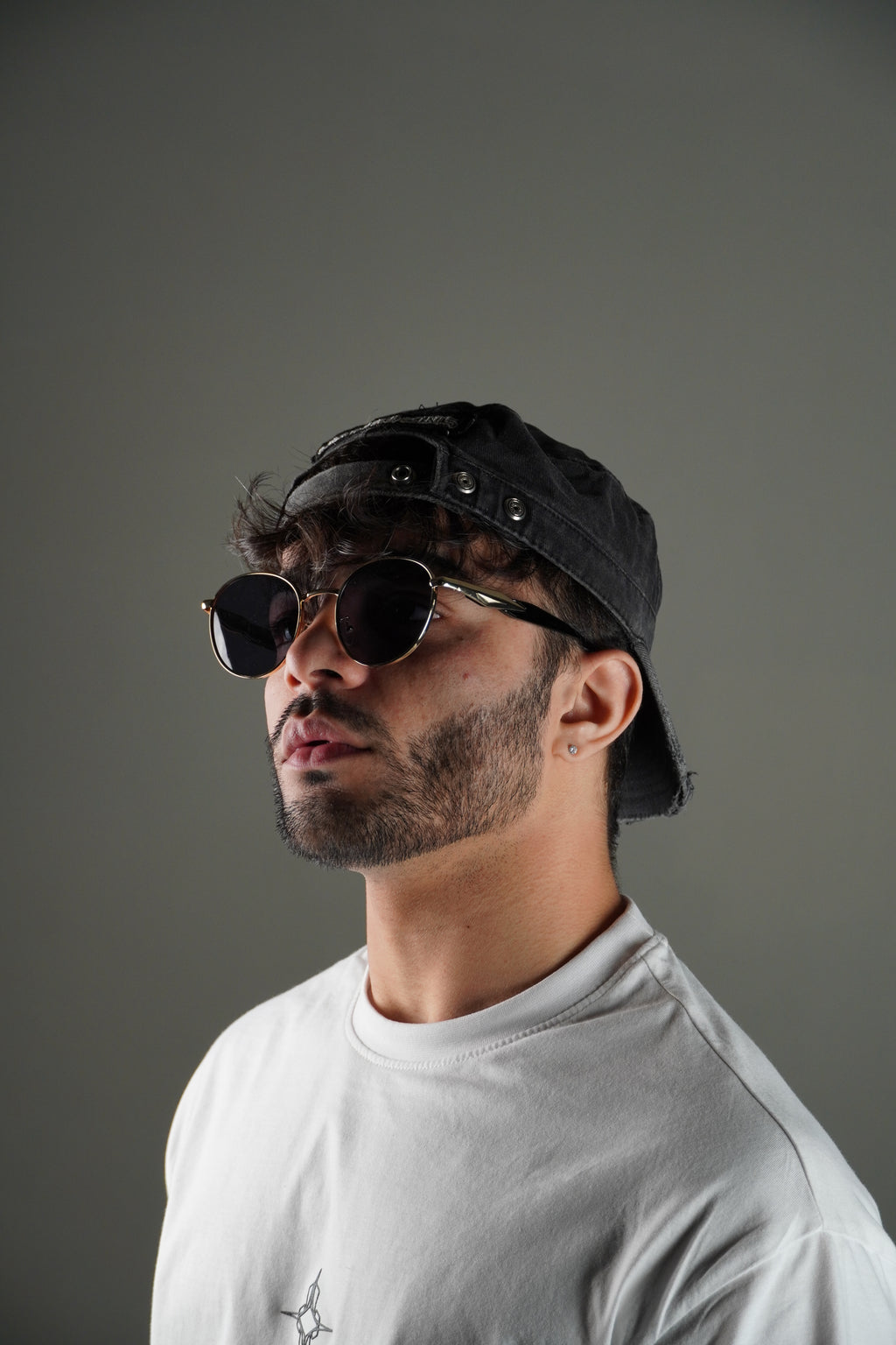 Classic shades/ Gold