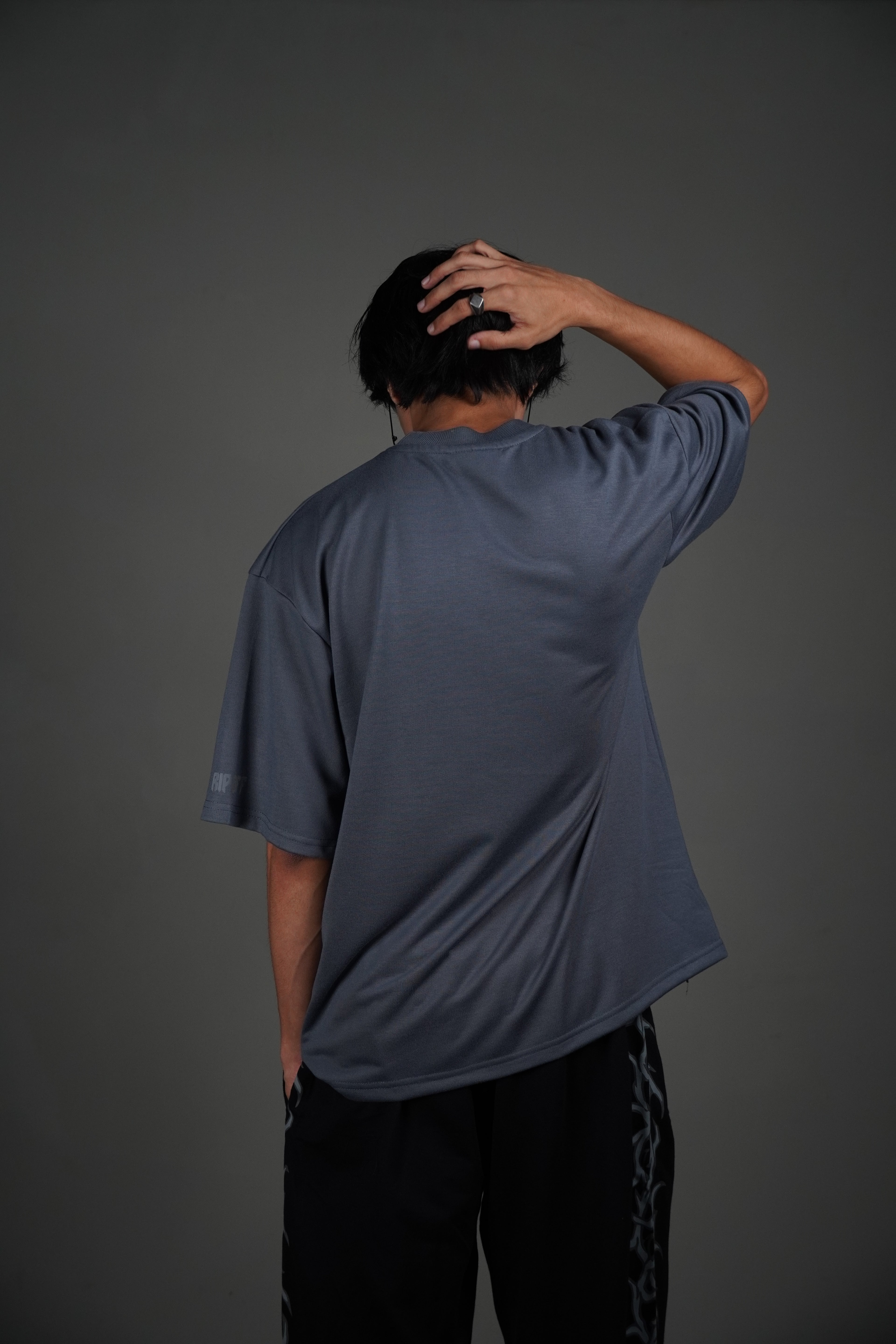Metal Grey tee