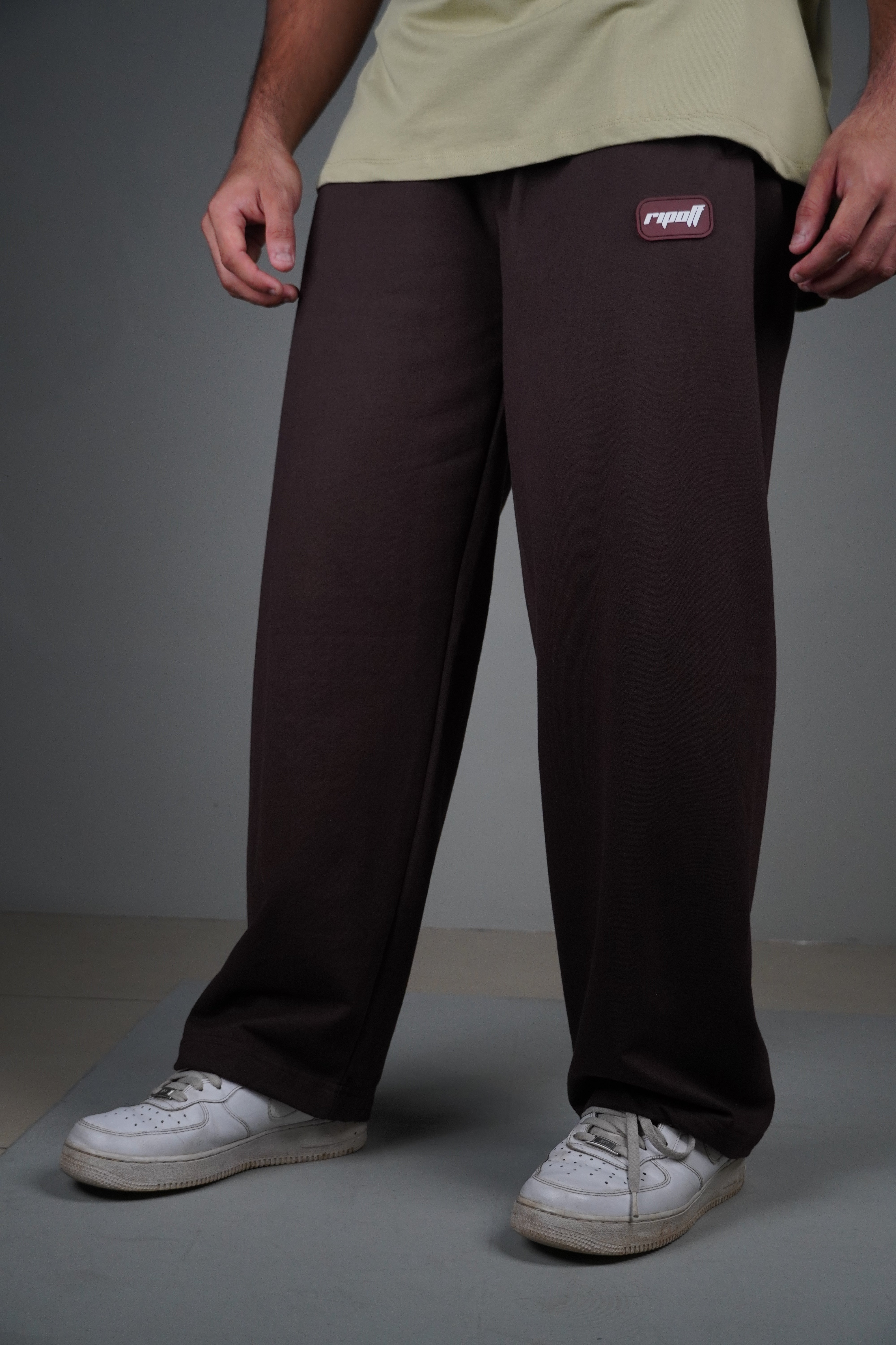 Brown Sweatpants( Sweat Pants ) by Ripoff