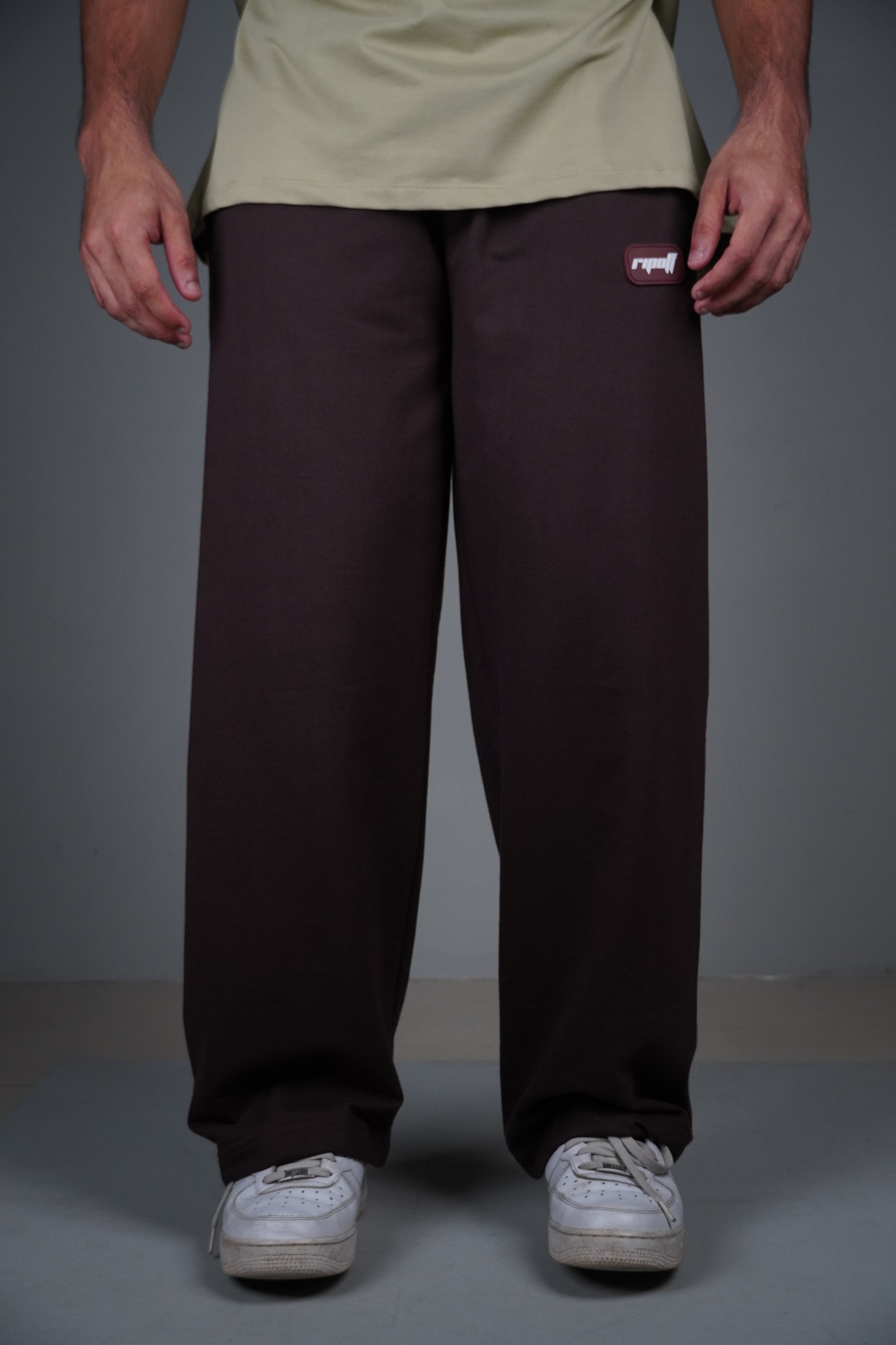 Brown Sweatpants( Sweat Pants ) by Ripoff